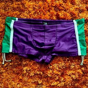 Large size Men’s swimwear, very good condition!